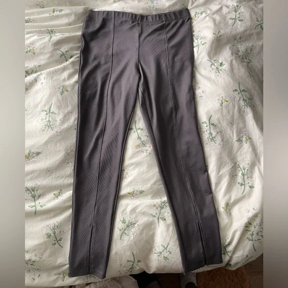 Grey Ribbed Leggings with Slit - Picture 7 of 10